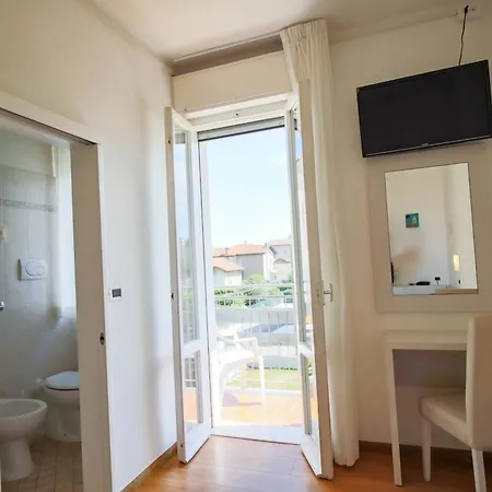 Manuela 3* Cervia