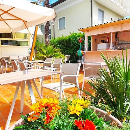 Manuela Otel 3*