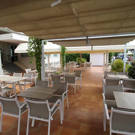 Manuela Otel Cervia