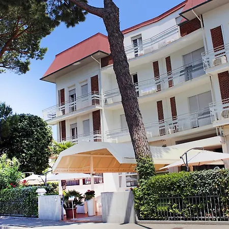 Manuela Otel Cervia